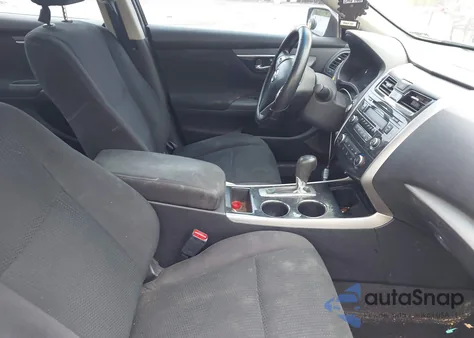 2014 Nissan Altima 2.5 S z USA, uszkodzony, nr VIN 1N4AL3AP8EN370637